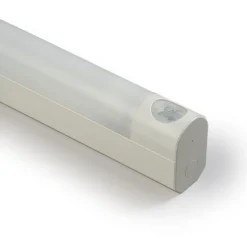 Ensto LED-tunnistinvalaisin Jono AVR66 IP44 733 mm 10W/830 PIR-tunnistimella ja pistorasialla Discount