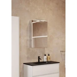 Hietakari Peilikaappi Modena Q05, 466x700 mm, ylävalolla ja pistorasialla New