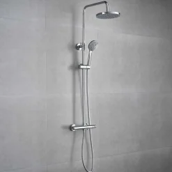 Sadesuihkusetti Glimma, termostaattihanalla, hierova suihku, suihkupää ⌀200mm, kromi - Bathlife Clearance